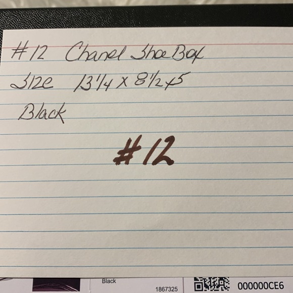CHANEL shoe box. Size below. - Picture 3 of 3